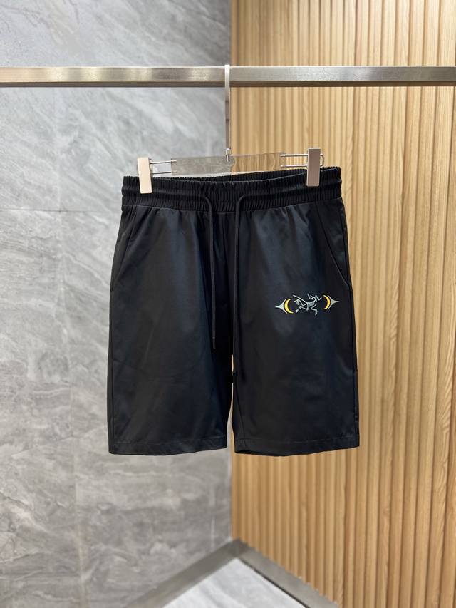 Arc 始祖鸟 2025春夏新品 三标齐全 短裤 好货不用过多介绍 看细节 专柜码数：M-Xxxl 175 140上身建议L