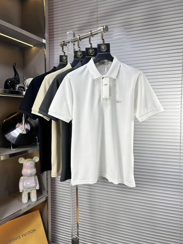 Alo* Ss25春夏新款翻领Polo衫 高品质珠地棉材质 雍容华贵的品牌风格，260克重 客供进口面料 做出来的衬衫也是版型垂顺挺括，并且还抗皱抗起球，贴身穿
