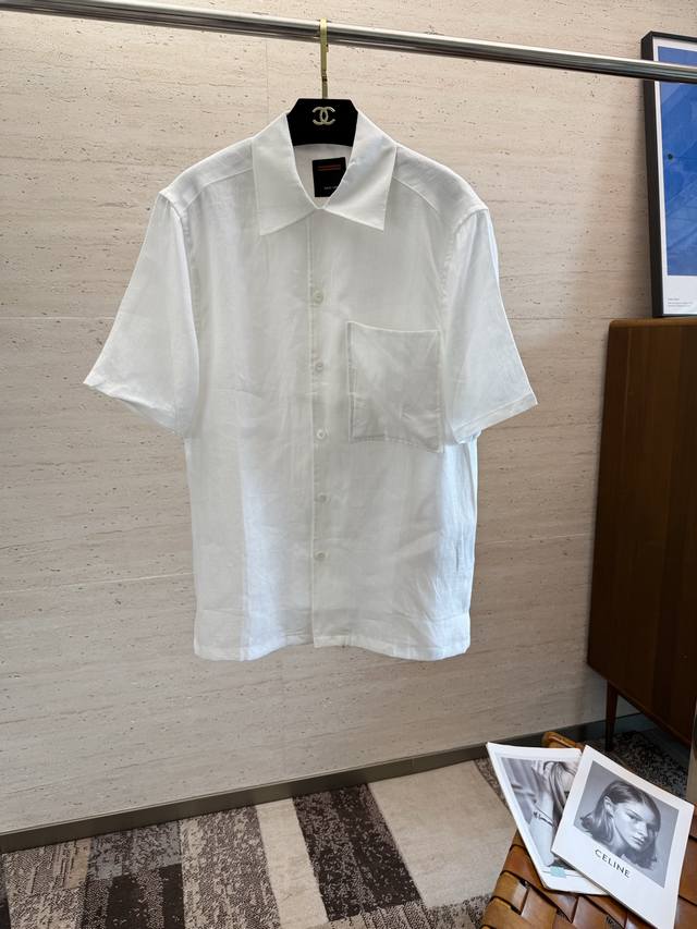 Zz 25春夏新品亚麻纯色短袖男士衬衫 所有男士必不可缺的一款 纯色设计 宜商务宜休闲 2025早春限量款 都市商务气质款 非常稀有的专柜代工直供柜台的订单 省