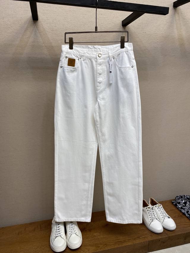 Lv，25Ss刺绣滑板牛仔裤，正品9300购入 10*10全棉牛仔丹宁布料，Tr口袋棉布，进口刺绣 成衣酵洗，定制1：1工字扣，定制1：1珍珠扣，定制1：1皮标