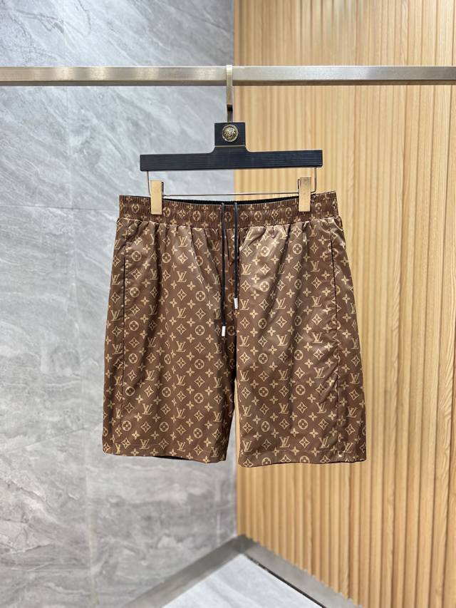 Lv 路易威登 2025春夏新品 三标齐全 双面穿 短裤 好货不用过多介绍 看细节 专柜码数：M-Xxxxl 175 140上身建议L
