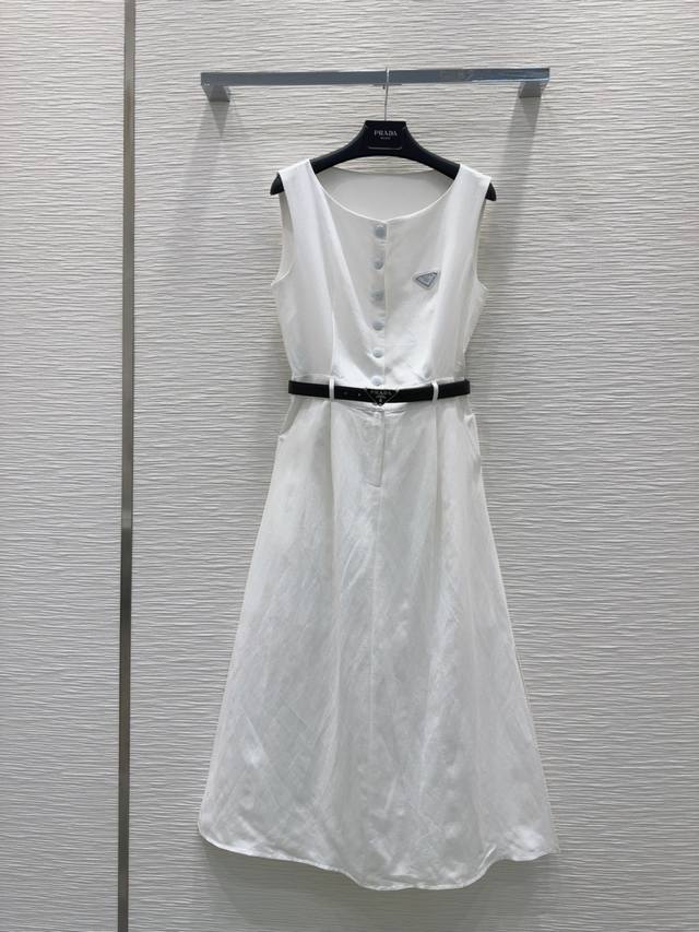 Prad*2025Ss新款100%麻面料 设计感拉满的绝绝子背心裙！简约老钱风 时髦低调气质又奢华高级！版型百搭不挑人，做工品质看细节。白富美必入！强烈推荐。S