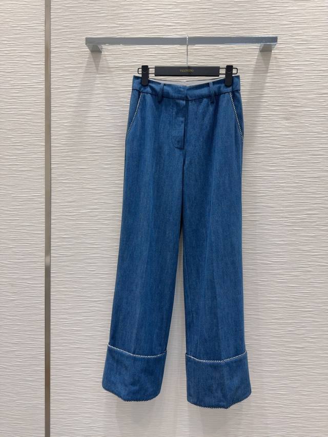 Valentin* 2025Ss新款 高版出品~超时髦新款丹宁牛仔 个性色调上身又酷又飒爽 纹理细腻，棉感自然，既有筋骨感又不失柔软，超级漂亮！细节做工超级好，