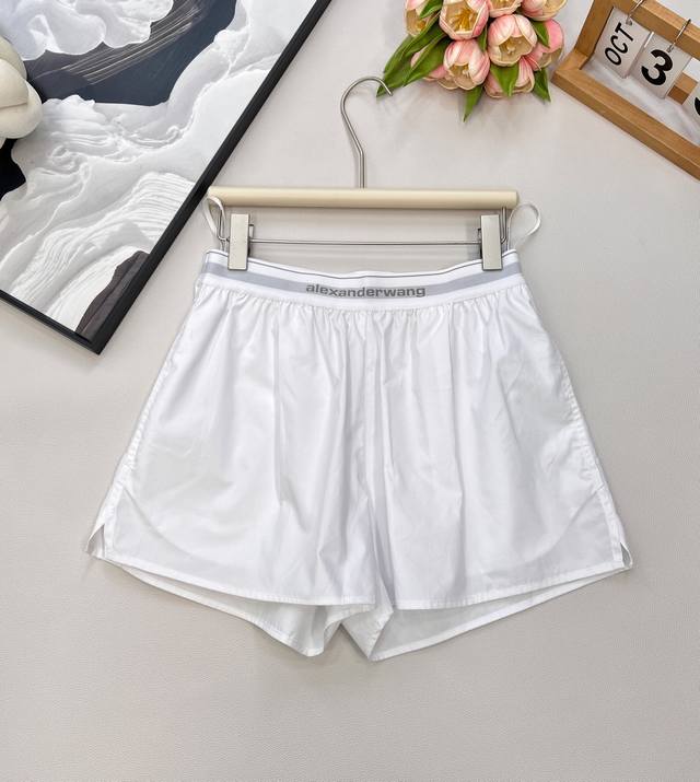 Alexander Wang 25Ss春夏新款无袖尖领衬衫+织带短裤套装丨独家Yb开发！高版出品！五金项链点缀，细节彰显高级感，松紧腰短裤巧妙藏肉，轻松穿出大长