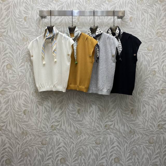 Va★ Fw 精致圆领金属扣点缀飞袖设计佩戴丝巾上衣 ，高级面料，颜色:图片4色，面料：羊毛混纺面料 Smlxl