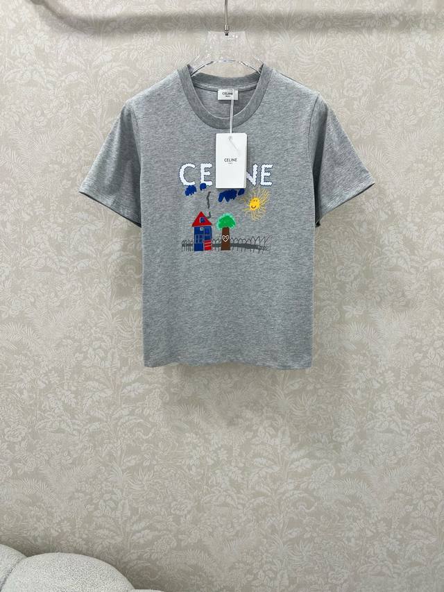 Celin* 25新款童趣涂鸦印花圆领修身短袖T恤丨独家Yb开发！高版出品！趣味满满 打破单调感 一整个上身就是减龄少女！走在街上吸睛度满分！青春又活力的感觉包