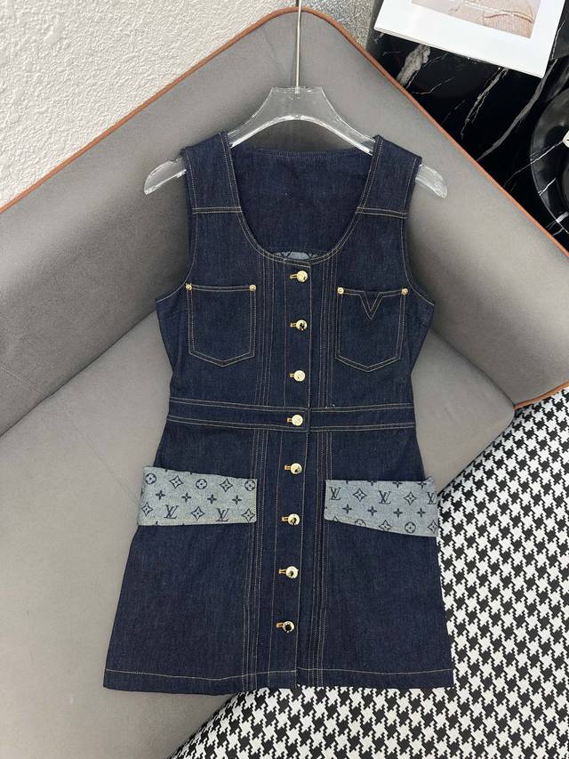 Louis Vuitto* 25Ss新款单排扣马甲连衣裙 印花牛仔面料拼接装饰 压明线装饰 单色三码Sml.