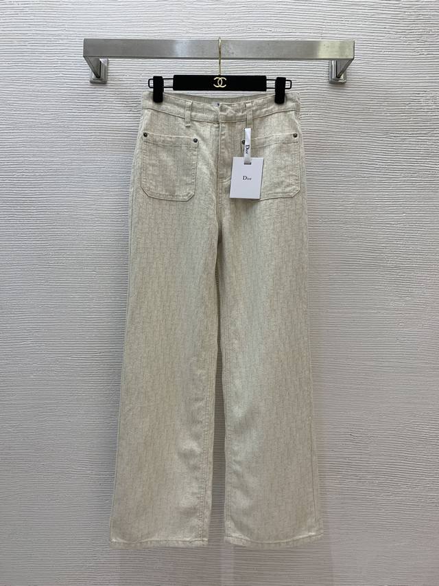 款号D25041715 Dio*夏季新款 D家高端定制金粉提花牛仔面料、时尚百搭双口袋中高腰直筒阔腿牛仔裤长裤！ M码：腰围72，臀围94，裤长111