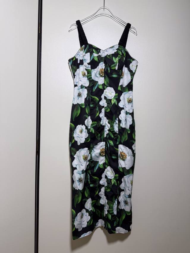 Dolce&Gabbana杜嘉班纳新品栀子花裹胸式抹胸吊带显瘦收腰连衣裙。Smlxl