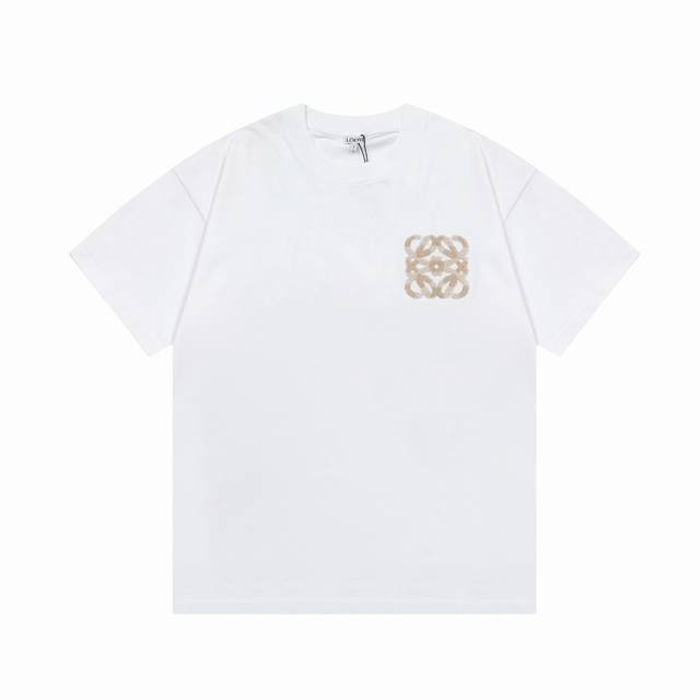 Loewe 罗意威 2025新款 毛巾绣字母Logo 男女同款 短袖T恤 定制320克100％双纱纯棉面料 定染32支双股螺纹 领标吊牌主唛三标齐全 颜色：白色