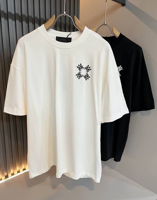 顶级版本 区别通货 25Ss Amiri 夏季新款 重磅推出双纱纯棉面料短袖 春夏走秀款 个性独家款式 男女同款 采用进口定制定染面料 后领锁链底全包肩 过水不