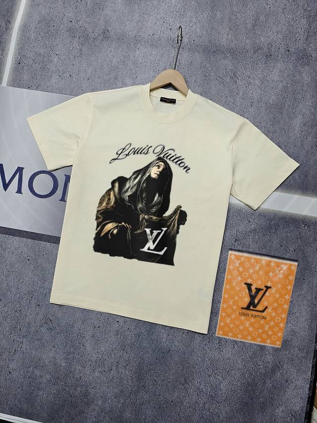 实拍 Nfc芯片感应 Louis Vuitton 路易威登 短袖T恤 Lv驴牌 时髦标识Logo字母印花短袖T恤 男女同款 面料：原版同步330克重双纱100%