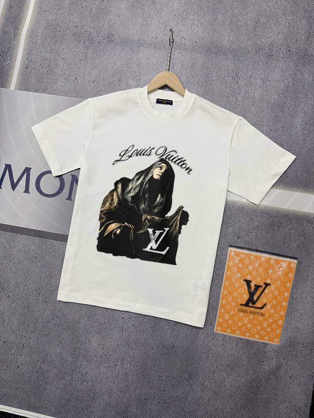 实拍 Nfc芯片感应 Louis Vuitton 路易威登 短袖T恤 Lv驴牌 时髦标识Logo字母印花短袖T恤 男女同款 面料：原版同步330克重双纱100%
