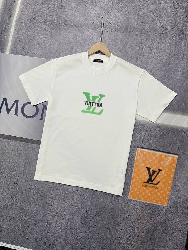 实拍 Nfc芯片感应 Louis Vuitton 路易威登 短袖T恤 Lv驴牌 前后Logo字母印花短袖T恤 男女同款 面料：原版同步330克重双纱100%纯棉