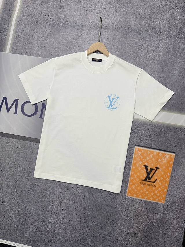 实拍 Nfc芯片感应 Louis Vuitton 路易威登 短袖T恤 Lv驴牌 联名Logo字母印花短袖T恤 男女同款 面料：原版同步330克重双纱100%纯棉