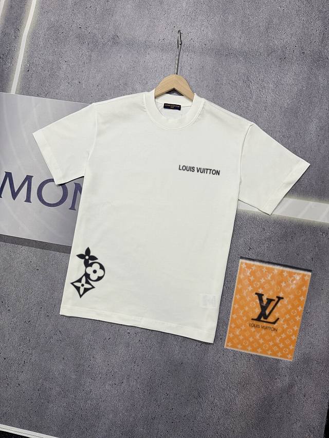 实拍 Nfc芯片感应 Louis Vuitton 路易威登 短袖T恤 Lv驴牌 三花字母Logo印花短袖T恤 男女同款 面料：原版同步330克重双纱100%纯棉