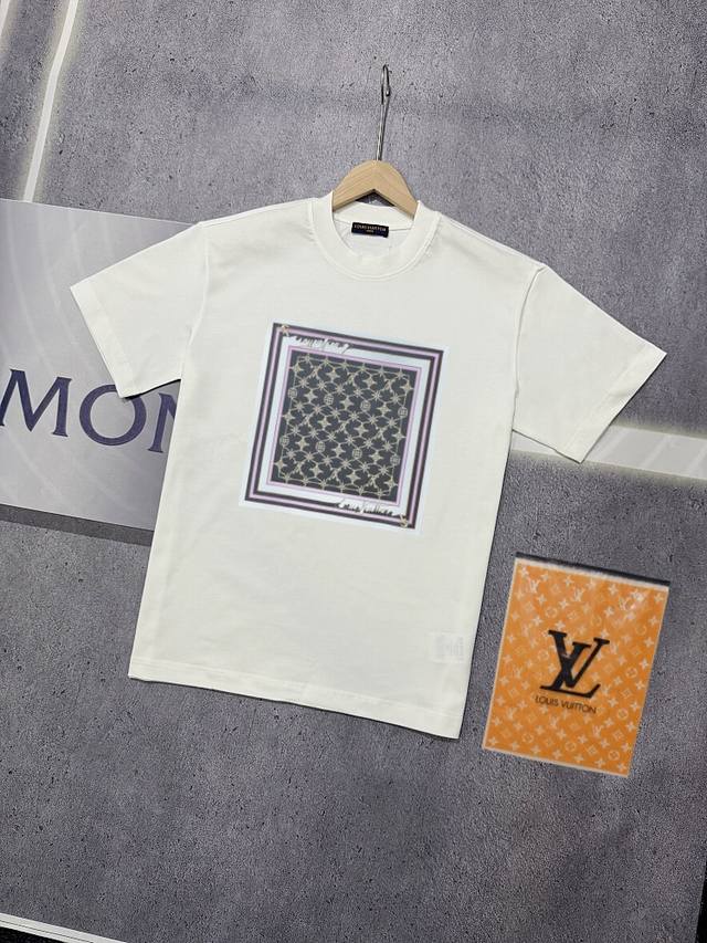 实拍 Nfc芯片感应 Louis Vuitton 路易威登 短袖T恤 Lv 方块Logo字母标识图案印花短袖T恤 男女同款 面料：原版同步330克重双纱100%