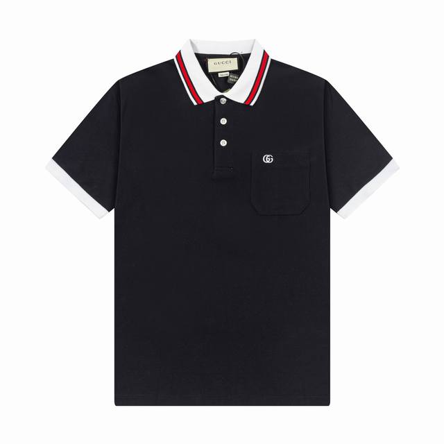 品牌：Gucci 古奇 面料：纯棉丝光珠地 克重：260 颜色：黑色 白色 尺码：M-Xxl 原版定制1：1细节还原 三标Logo齐全 高端定制 这款单品出自G