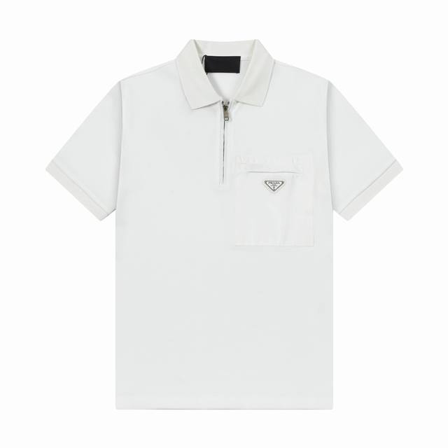 品牌：普拉达 Prada 面料：纯棉丝光珠地 克重：230 颜色：黑色 白色 尺码：M-Xxl 原版定制1：1细节还原 三标Logo齐全 拉链钢印Logo 高端