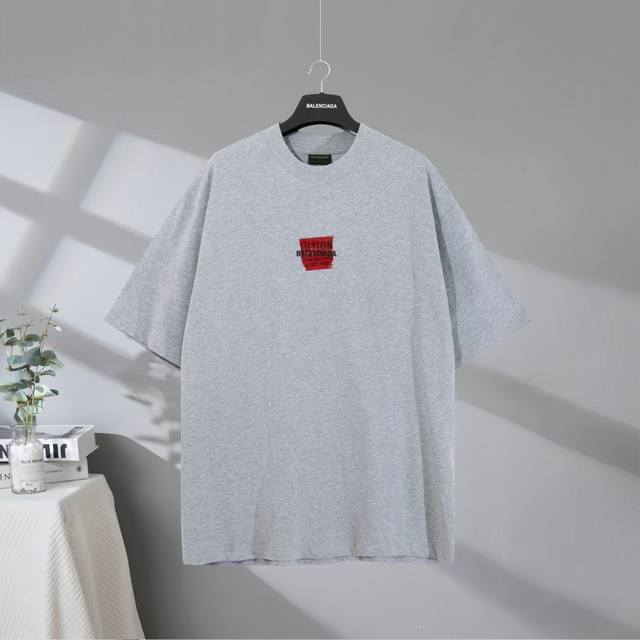 B169# 市场顶级品质 Balenciaga 巴黎世家2025Ss 美工胶带压胶小字母Logo刺绣短袖T恤 Logo采用进口田岛刺绣工艺 胶带采用进口胶浆压胶