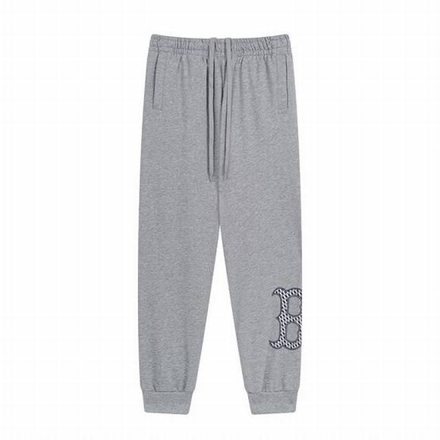 V822# Mlb官方男女情侣胶印印花束脚运动长裤时尚休闲裤23秋季新款Ptm08 面料：380克纯棉羊毛圈 颜色：黑色 奶油色 灰色 码数：S 建议130斤以