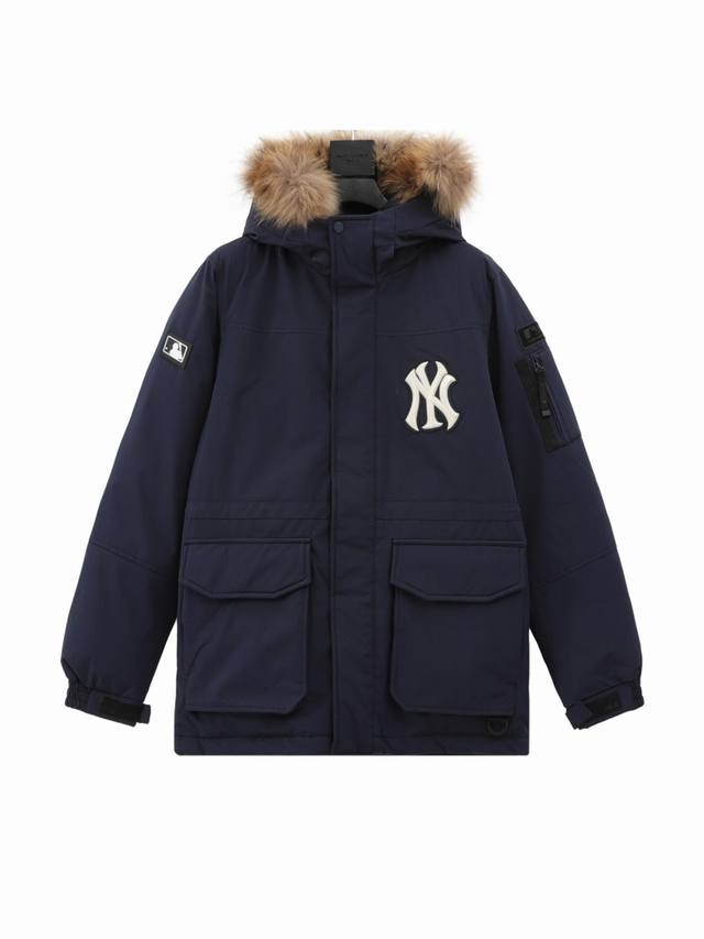 款号 906 高品质 Mlb官方男女情侣中长款鹅绒保暖羽绒服防风大毛领 高颜值宽松版型适合所有人穿搭一点不臃肿超大口袋设计很走心工装风上身真的超好看啊！ 冬季保