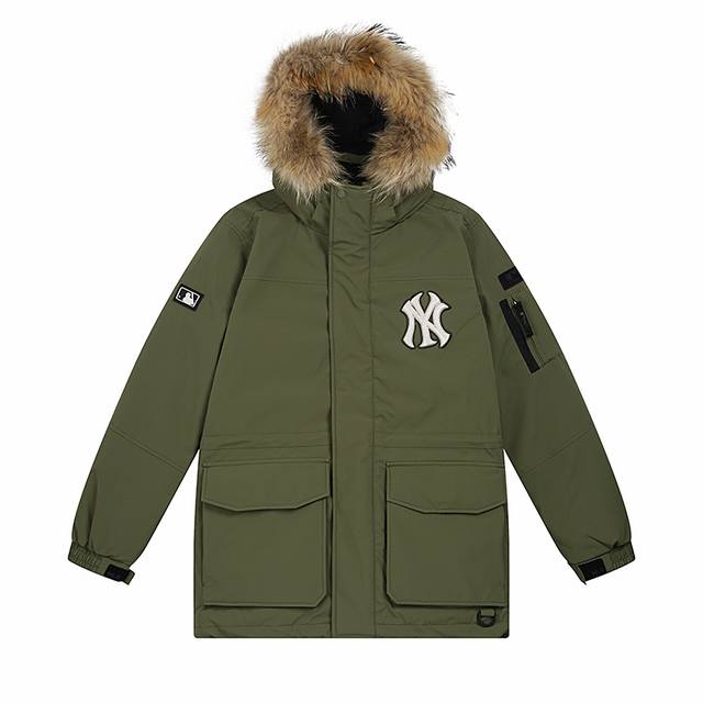 款号 906 高品质 Mlb官方男女情侣中长款鹅绒保暖羽绒服防风大毛领 高颜值宽松版型适合所有人穿搭一点不臃肿超大口袋设计很走心工装风上身真的超好看啊！ 冬季保