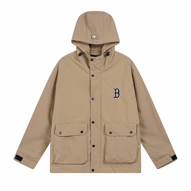 9909# Mlb经典韩国潮牌专柜正品23新款时尚连帽夹克户外冲锋衣3Awjb0134 面料：75D高弹冲锋衣 颜色：黑色 蓝色 浅棕色 尺码：S 建议120斤