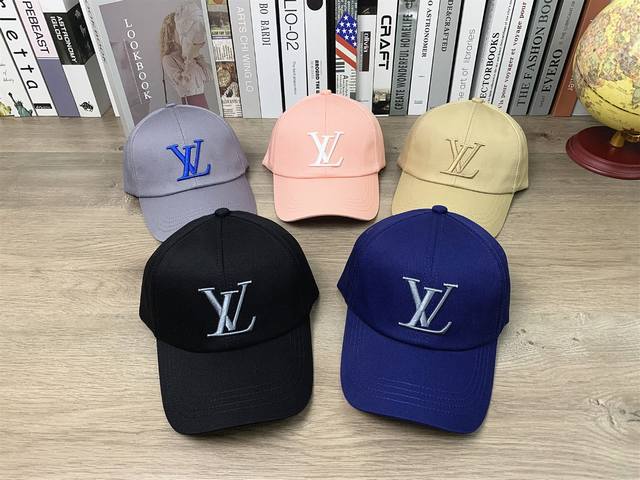 9726# #Lv经典款棒球帽休闲鸭舌帽男女同款百搭帽子情侣帽户外遮阳帽太阳帽显脸小帽子# 可调节 颜色：卡其色 灰色 藏青色 黑色 粉色