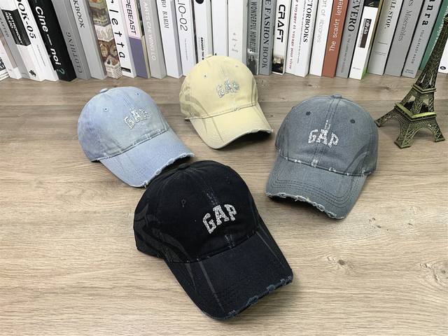9709# #Gap烫钻印花做旧棒球帽男女休闲鸭舌帽百搭# 可调节 颜色：卡其色 浅灰色 深灰色 黑色