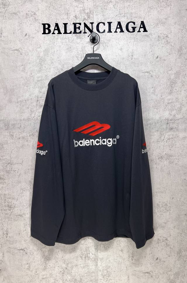 Balenciaga巴黎世家顶级版本1:1官网品质 大M3M刺绣前后面.左右袖刺绣长袖T恤 刺绣区分：田岛的机器万针的刺绣 细节满满还原正品细节真的是用尽心机