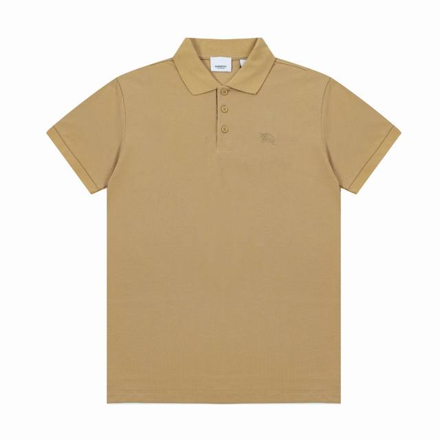 Bur春夏翻领Polo衫新款 经典战马刺绣Logo标识，定制字母标识纽扣，细节到位，采用 100% 棉质珠地布制成，手感舒适，配备用扣，三标齐全 颜色：黑色 白