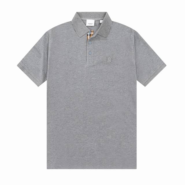 Bur春夏翻领Polo衫新款 经典小Tb字母田岛刺绣工艺，领子拼织设计，内门襟拼接经典条纹织带，定制字母标识纽扣，细节到位，采用 100% 棉质珠地布制成，手感