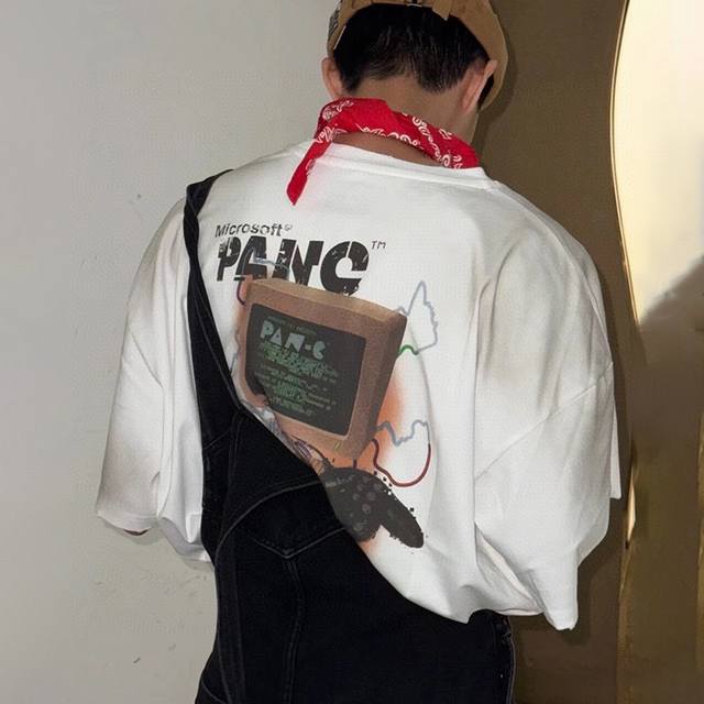 Panq Computer Gaming电脑游戏印花重磅泥染水洗做旧高街短袖 情侣款重磅好货来袭，美式复古Dirtyfit做旧水洗泥染，完美的数码直喷印花，潮咖