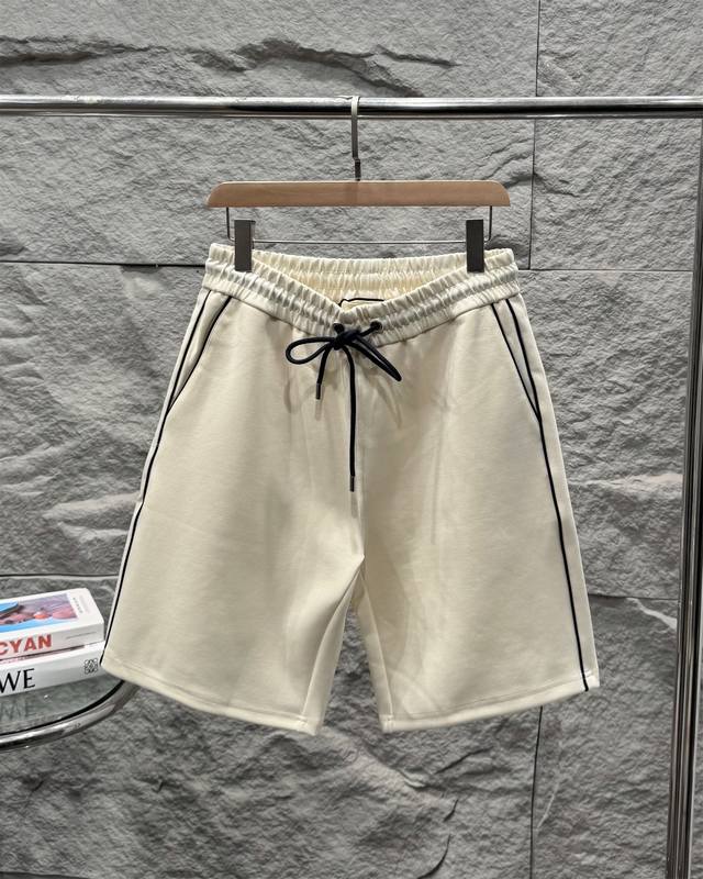 供 Gucci 古驰 复古双G字母1921刺绣 口袋织带工艺 2025Ss新款针织短裤！高品质质量定制面料采用威化布织法，超高端针织工艺，版型紧致立体，定制裤绳