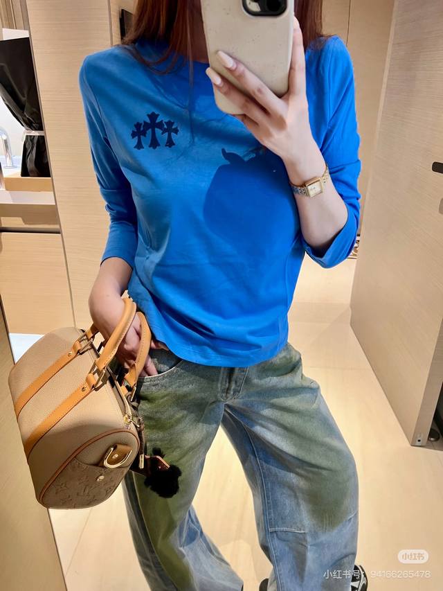 蓝色亮眼又显白！拍照也很出片