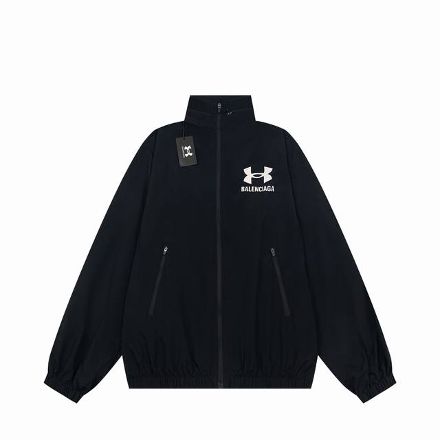 K366# Balenciaga 巴黎世家安德玛联名 Blcg 24Ss 印花Logo防水冲锋衣带隐藏帽夹克外套男女同款 正确版本定制原版采购 原版版型设计 采
