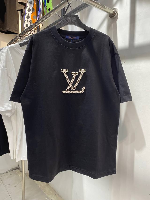 特价 货足码全 特价清不退换款号：Zmr100# Lv 路易威登 珍珠打泡珠情侣款短袖T恤 正儿八经2 克纯棉双砂面料 所有面料均已提前做过缩水 品质第一 所见
