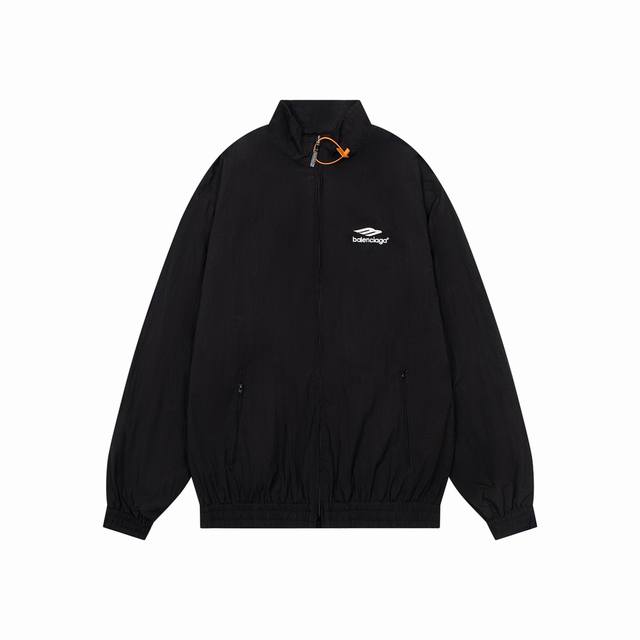K237# 最高版本 Balenciaga 巴黎世家24Ss走秀款3B刺绣全黑巴黎运动风夹克外套裤子套装刺绣Logo采用进口田岛绣花机 精细绣花无毛边杂线 非常