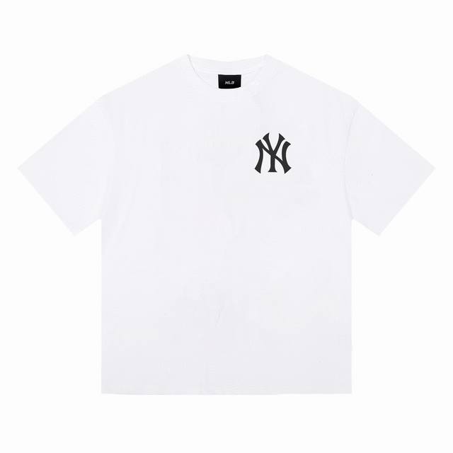 Mlb-Ny 新款闪星圆领短袖男女同款半袖T恤面料采用230G双纱纯棉面料、经过高温预缩处理，配套同缸1X1螺纹，反复水洗不易变形。定位裁剪、版型纯正、上身效果