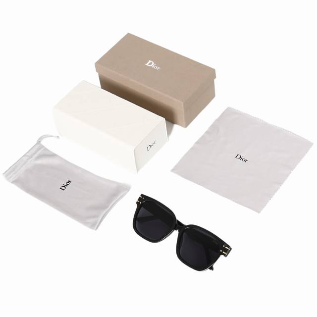 Dior迪奥 Signature S7F 镜腿字母装饰 板材镜架 方形 太阳眼镜 男女同款情侣款 黑色！Dior Signature S7F｜周杰伦同款墨镜这款