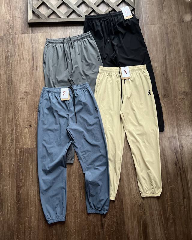供 On昂跑 Focus Pants 春秋新品 Focus 系列男女同款运动速干束脚裤长裤！！Focus Pants 系列速干梭织裤四色！！为低强度训练设计，同