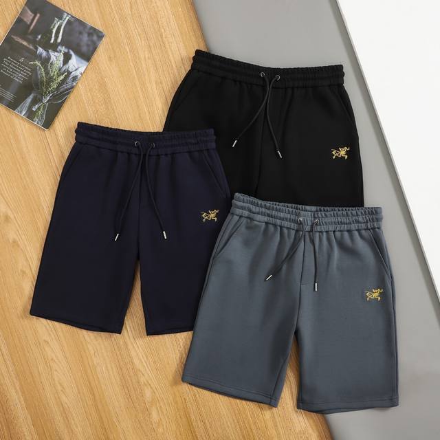 顶级版本始祖鸟25夏季新品！Gamma男士轻量透气速干弹力休闲运动软壳短裤！观网门店同步！代工厂P出品！客P五金辅料！细节做工都做的很赞！面料透气清爽有弹力！手