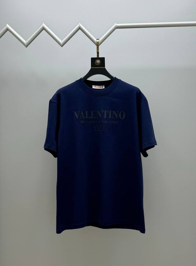 特价，不退不换。库存剩余：Xs20，S10，M10，L10品质没有任何问题欢迎客户们提前下单，抓紧哦