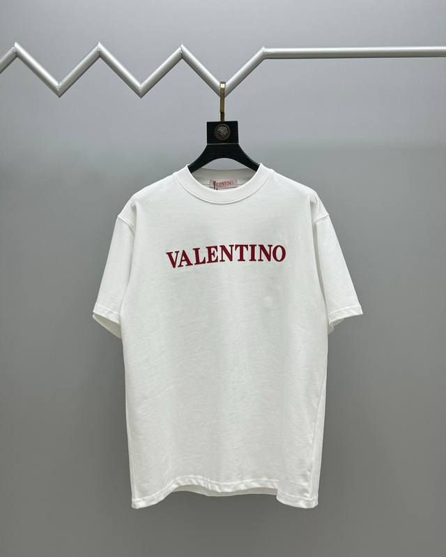 特价，不退不换。库存剩余：Xs15，M3，L9品质没有任何问题欢迎客户们提前下单，抓紧哦