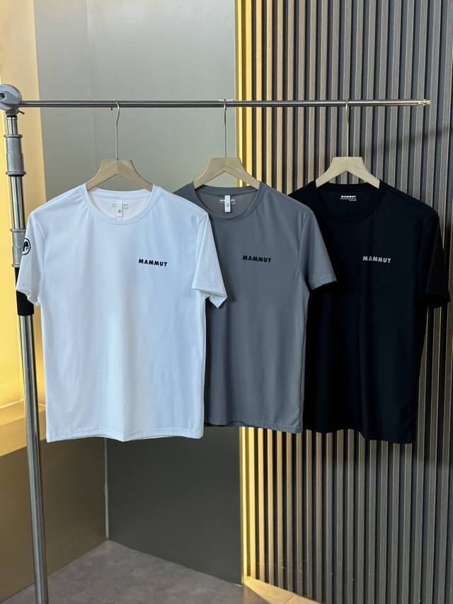 Mammut 猛犸象 新款男士户外休闲运动短袖-Color：黑色 白色 灰色-Size：M L Xl 2Xl 3Xl 4Xl 纯净白、质感灰、经典黑三色齐聚，胸