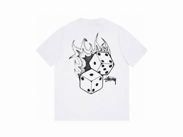 Stussy短袖情侣款面料：240克双纱高密度纯棉面料- 工艺: 整件衣服采用精密压花工艺- 男女同款均可驾驭- 尺码： M L Xl Xxl 3Xl体重： 1