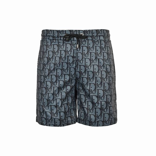 Dior 迪奥 25Ss 满印老花沙滩短裤原版购入重磅全衣从原材料进行开发，全网首发最高版本。采用进口原料进行面料制作，全件Dr经典提花组织。起订8000米面料