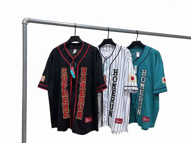 上新 Supreme X Homerun 联名款 Ss25 Week12 Baseball Jersey 标签Logo网眼舒适短袖棒球衫 男女同款新的一季推出日