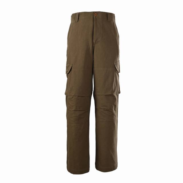 Acne Studios 标签工装长裤 定制精织细密纹梭织奢华，模版机开袋，预设的模板来指导开袋的位置，形状和大小，精确性确保了开袋效果质量，布批重度效洗，布批